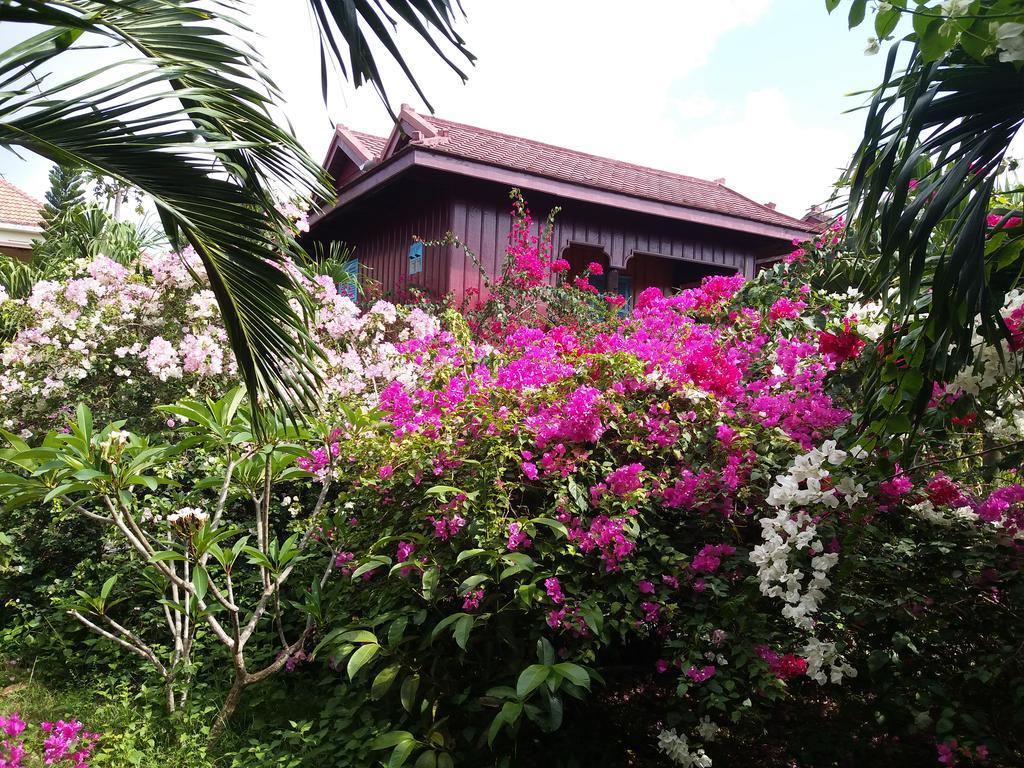 Khmer House Bungalow Hotel Kep Exterior foto